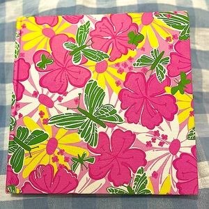 Lilly Pulitzer Hard Cover “Essentially Lilly: A Guide to Colorful Entertaining”